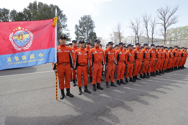 中國救援隊(duì)赴緬甸地震災(zāi)區(qū)實(shí)施國際救援